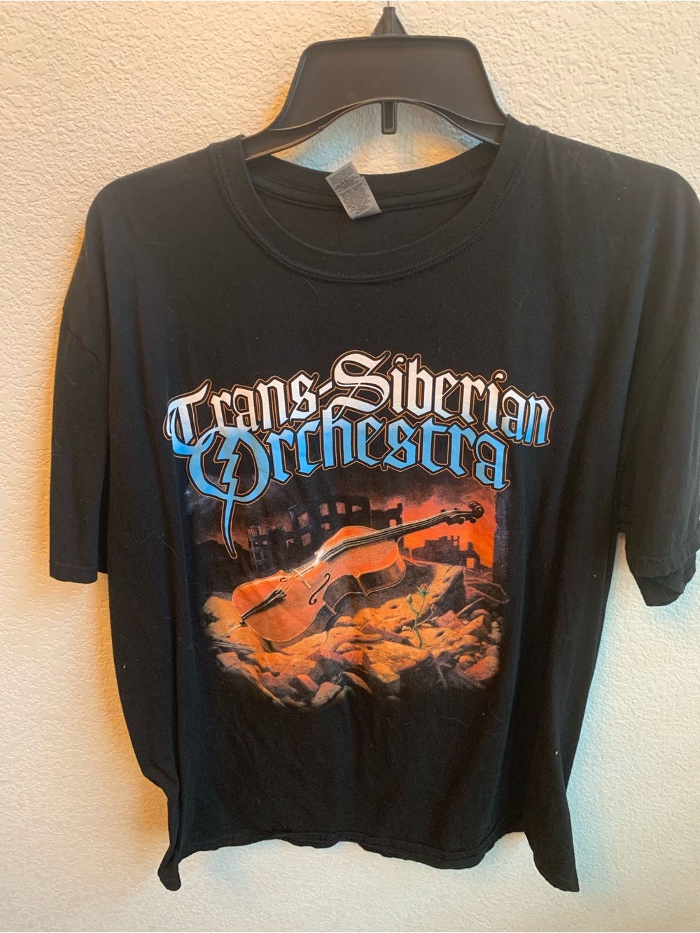 Gildan Black Trans-Siberian Orchestra Graphic Tee with Blue and Orange Artwork